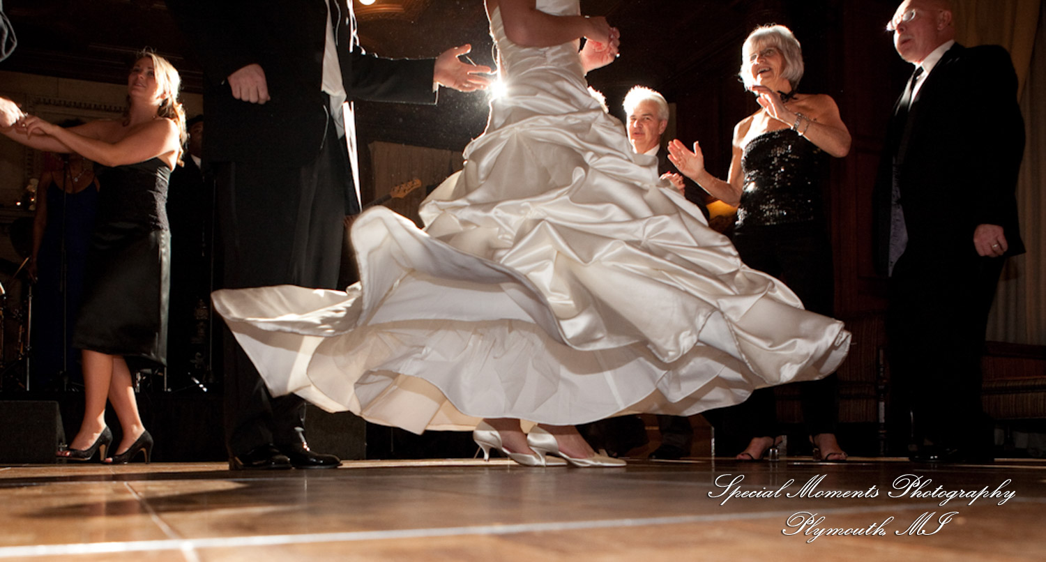 Katie & Mike at The Toledo Club Toledo OH wedding photograph