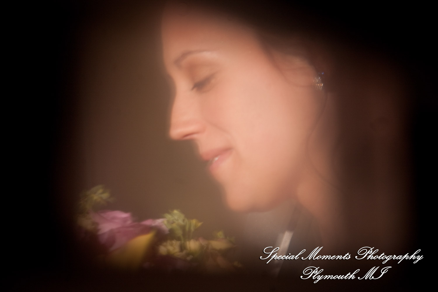 Lori & Kyle at Matthaei Botanical Gardens Ann Arbor MI wedding photograph