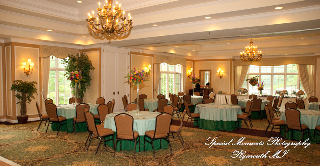 Carol & Bob at Barton Hills Country Club Ann Arbor MI wedding photography