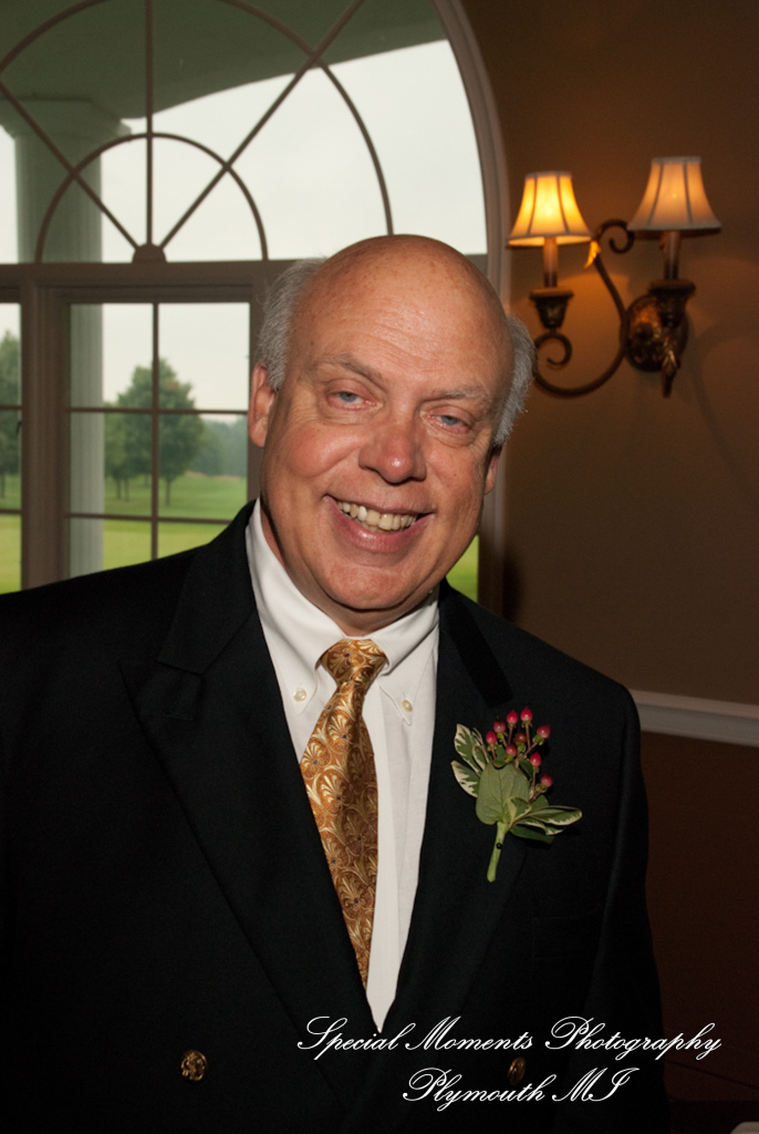 Carol & Bob at Barton Hills Country Club Ann Arbor MI wedding photography