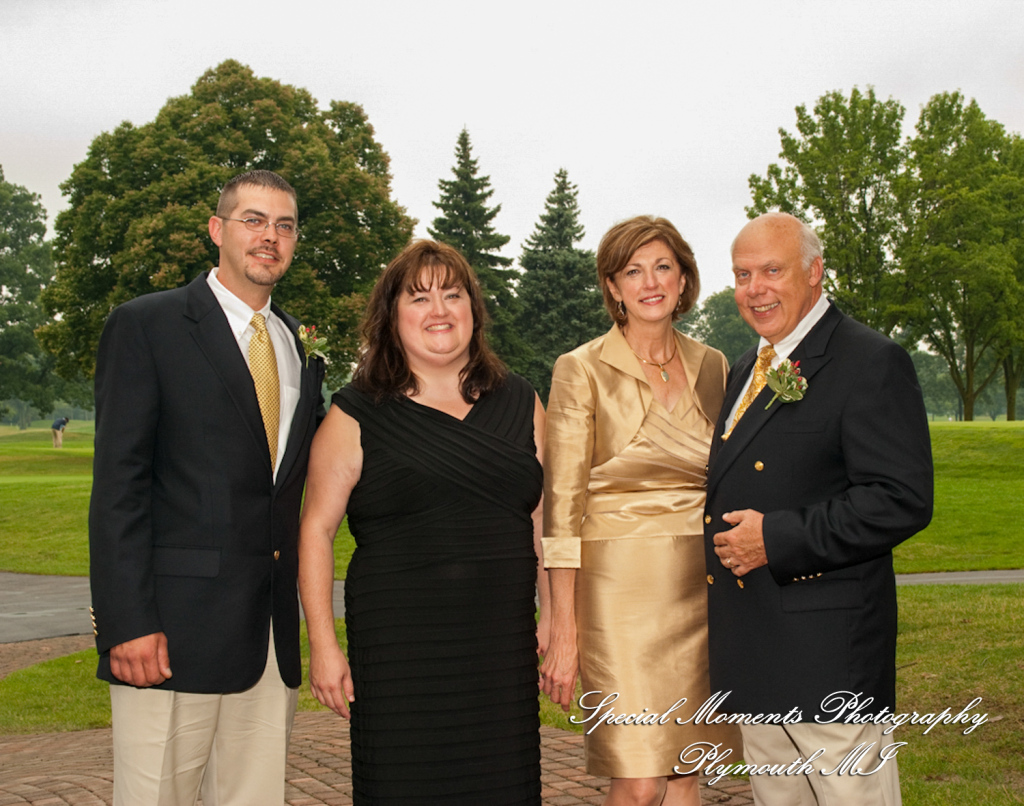 Carol & Bob at Barton Hills Country Club Ann Arbor MI wedding photography