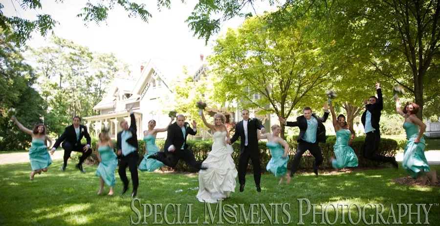 Mill Race Park Northville MI wedding photograph