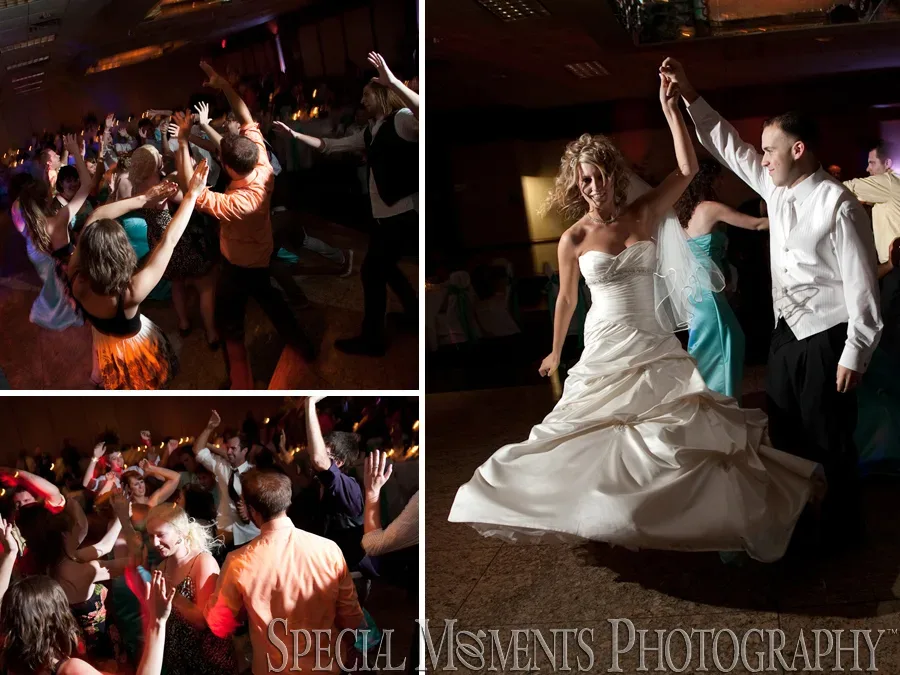 Burton Manor Livonia MI wedding photograph
