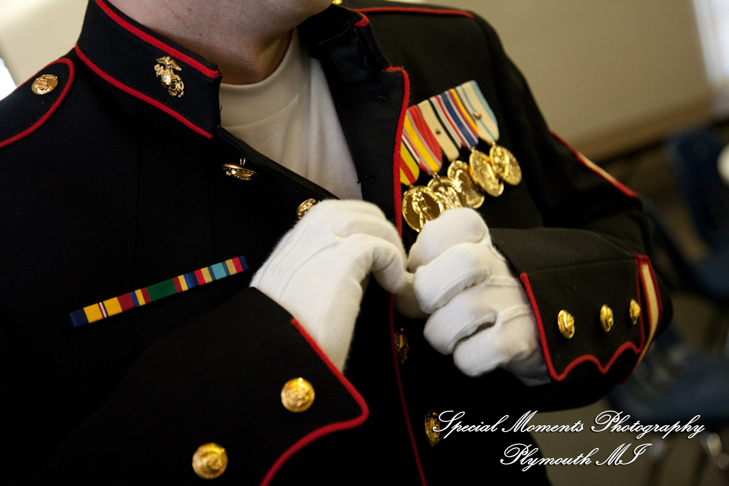 Kim & Mark at Calvary Baptist Church Canton MI wedding photograph