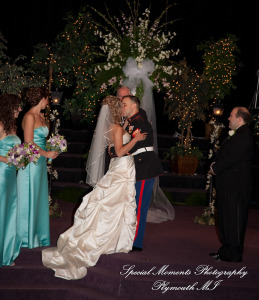 Kim & Mark at Calvary Baptist Church Canton MI wedding photograph