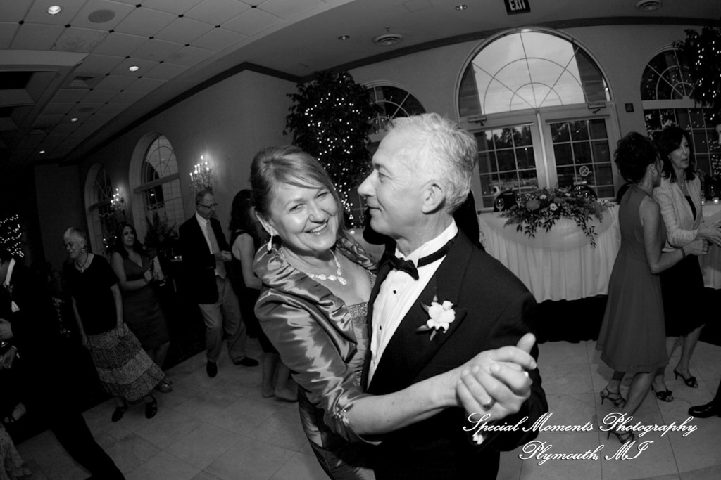 Lauren & Octavian Italian American Club Livonia MI wedding photograph