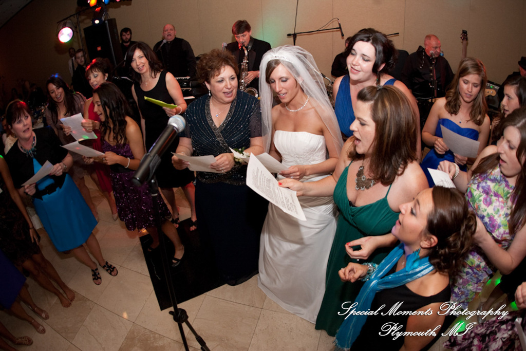 Lauren & Octavian Italian American Club Livonia MI wedding photograph
