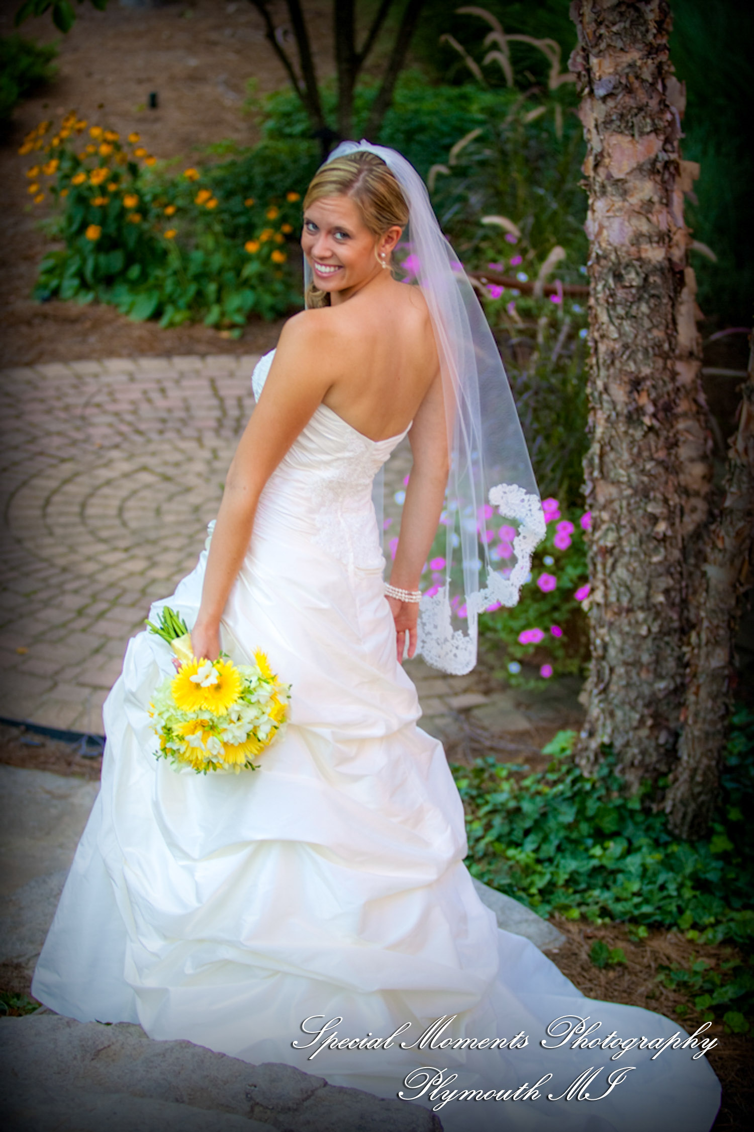 Lindsay & Mike at St. John's Resort wedding photography