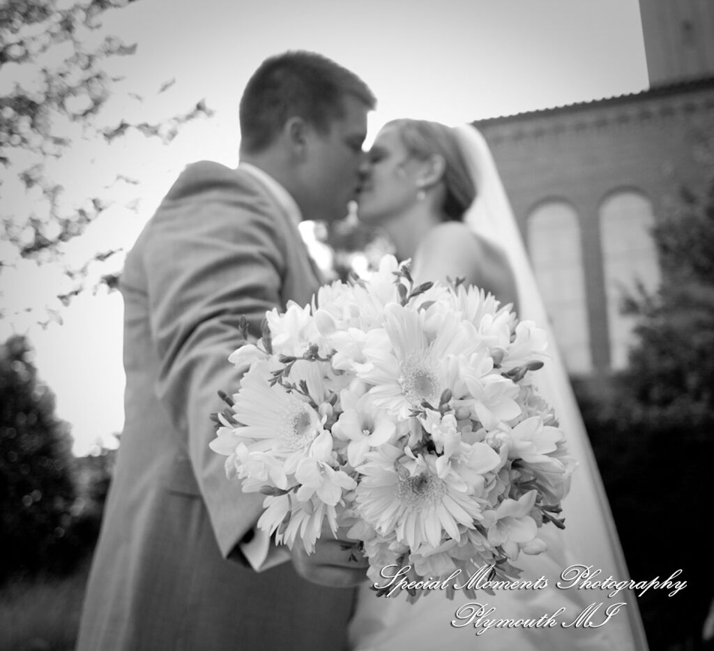 Lindsay & Mike at St. John's Resort wedding photography