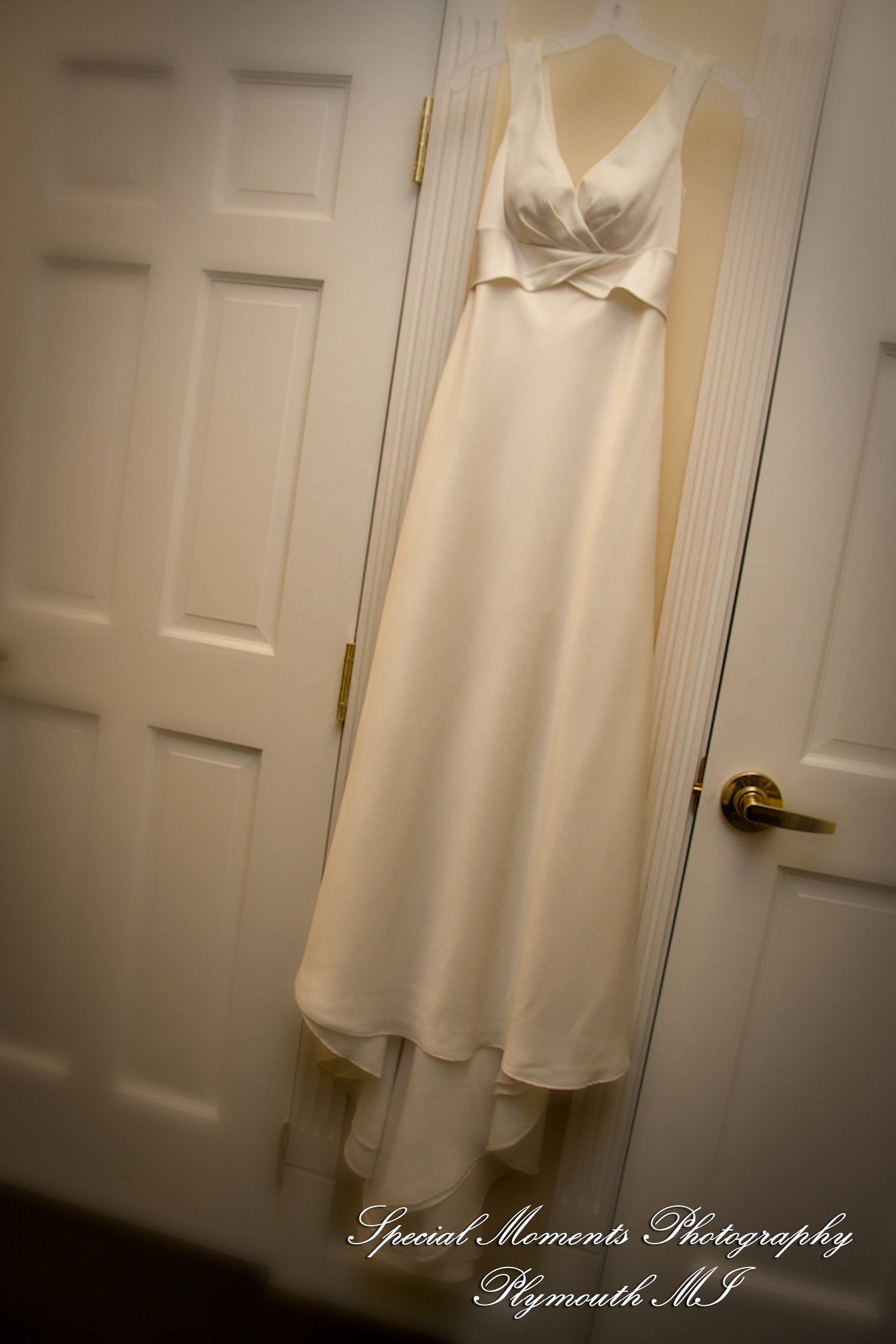 Alexandra & Sean at Zion Lutheran Church Ann Arbor MI wedding photography