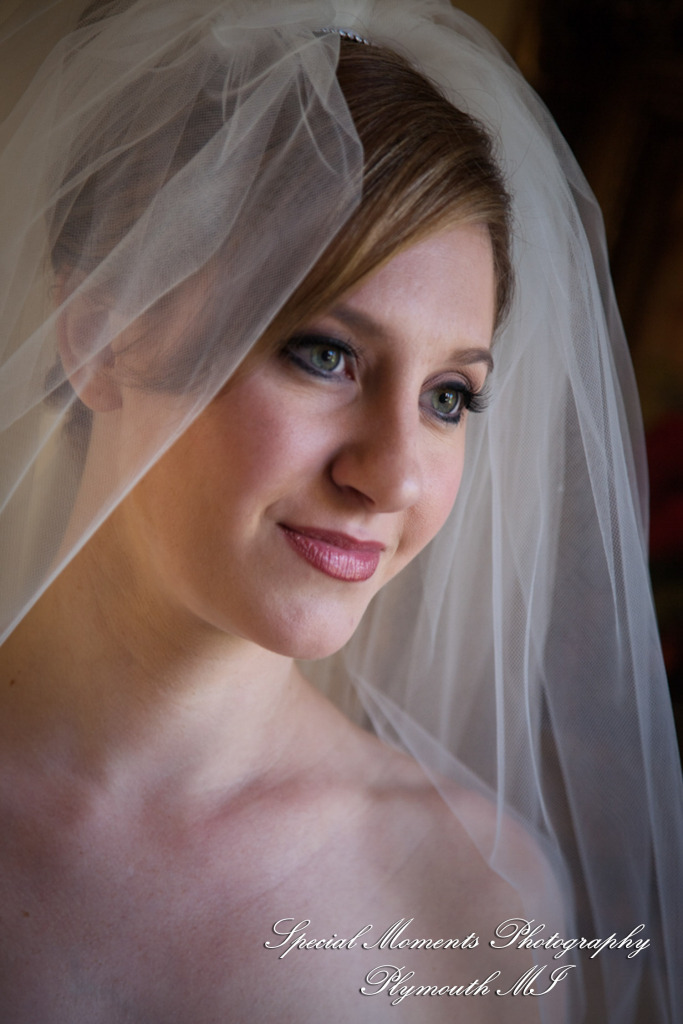 Lindsey & Jim at St. Ambrose Catholic Grosse Pointe Park MI wedding photograph