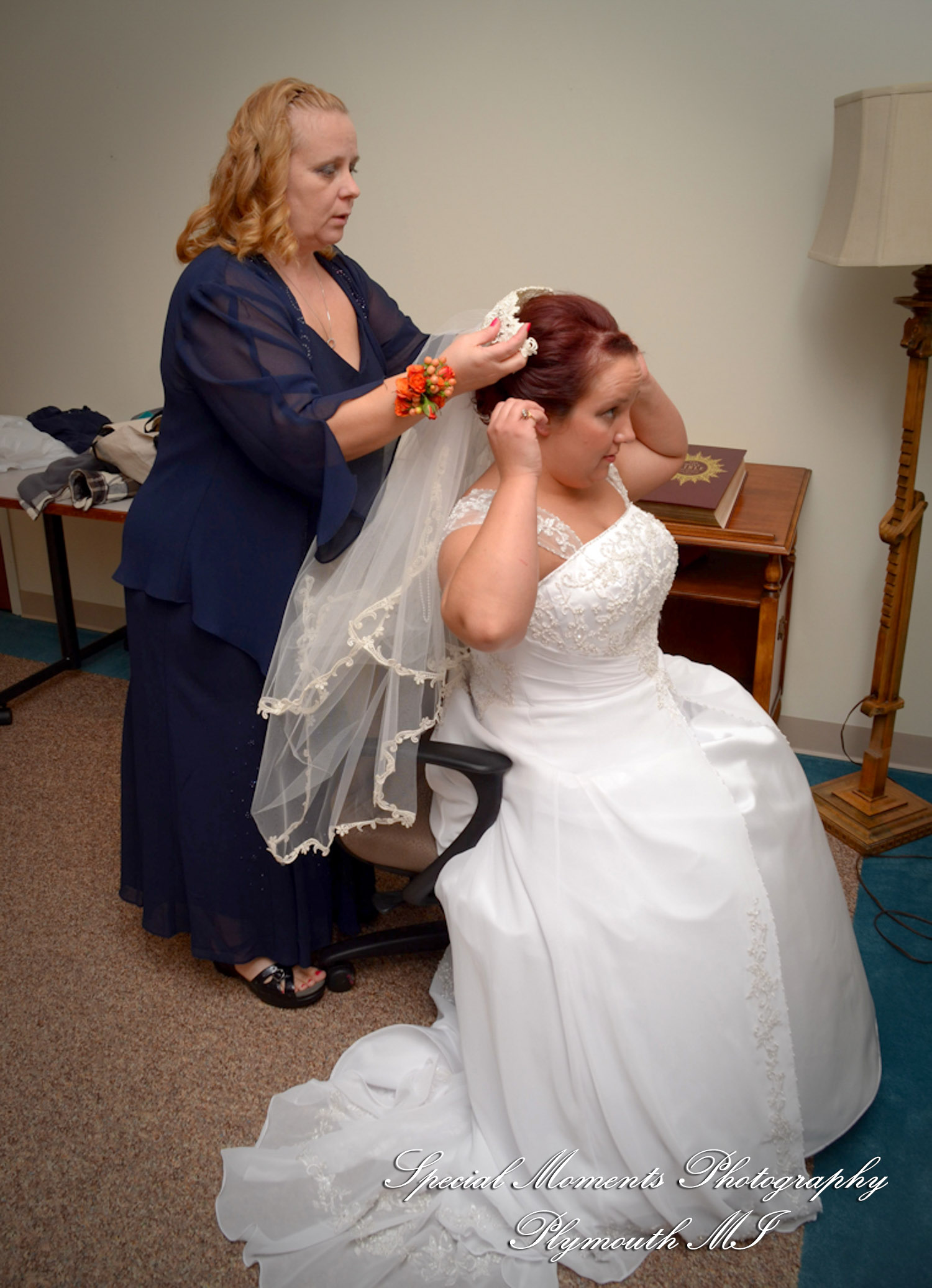 Mandie & Zachery at First United Methodist Church Chelsea MI wedding photography