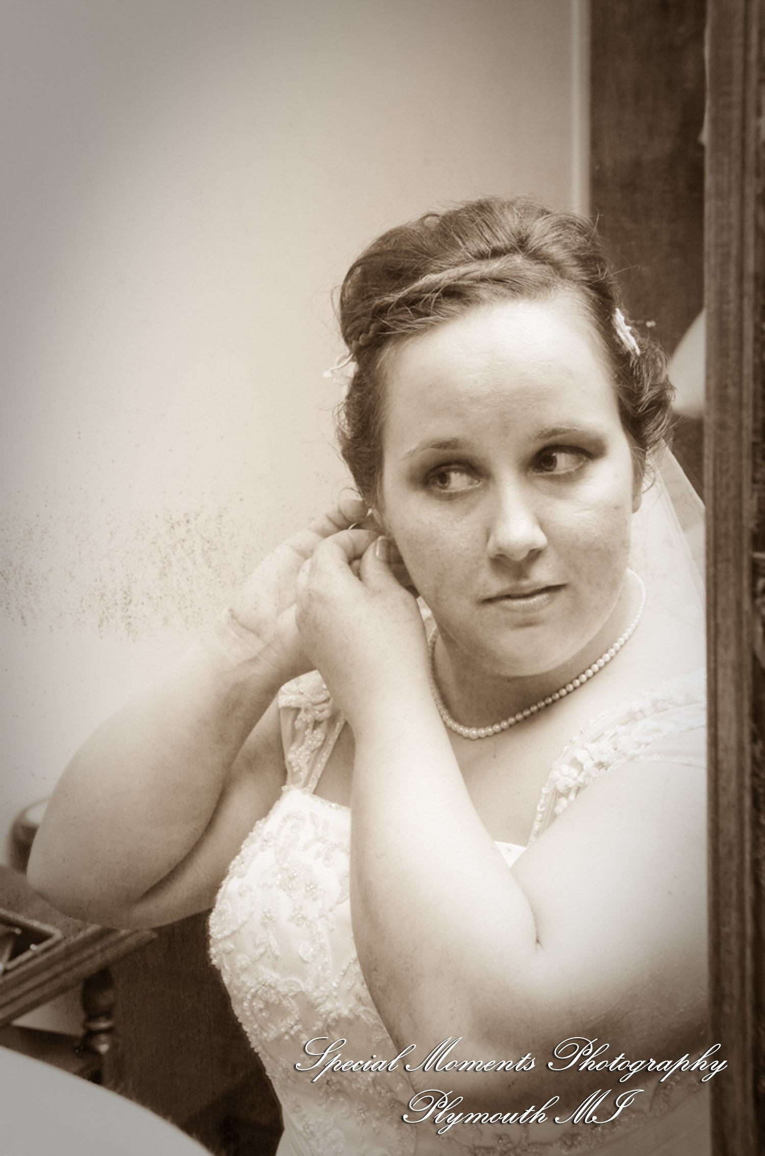 Mandie & Zachery at First United Methodist Church Chelsea MI wedding photography
