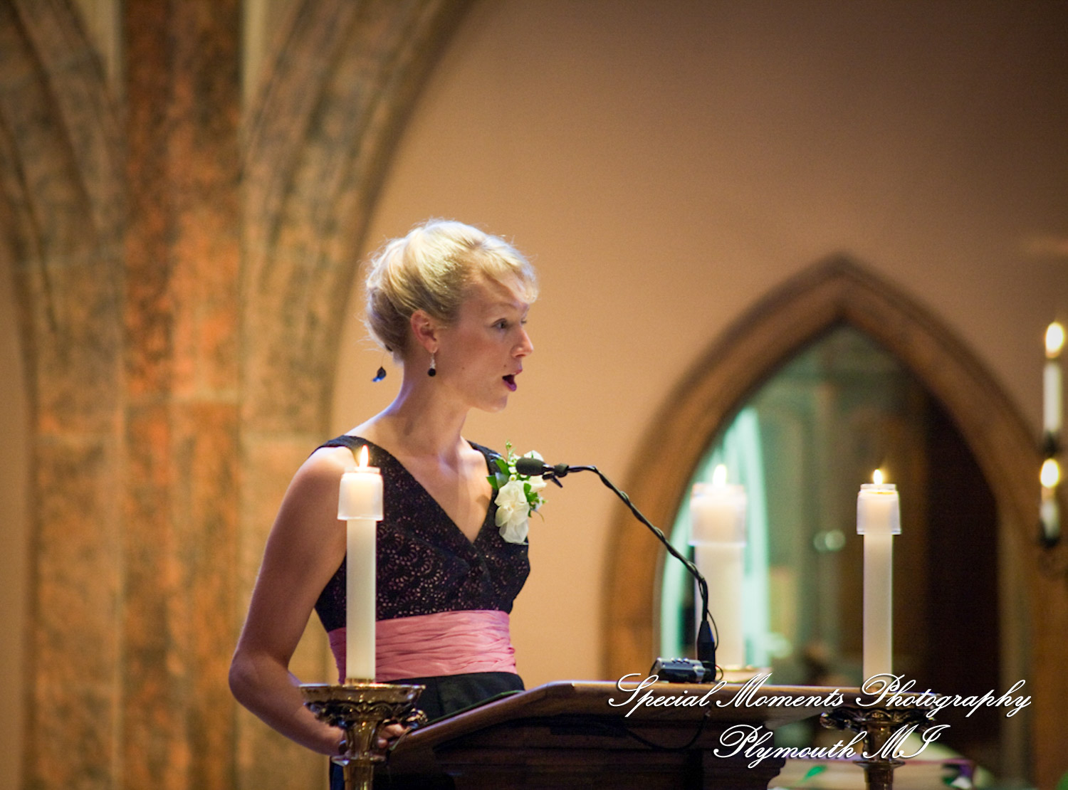 Lindsey & Jim at St. Ambrose Catholic Grosse Pointe Park MI wedding photograph