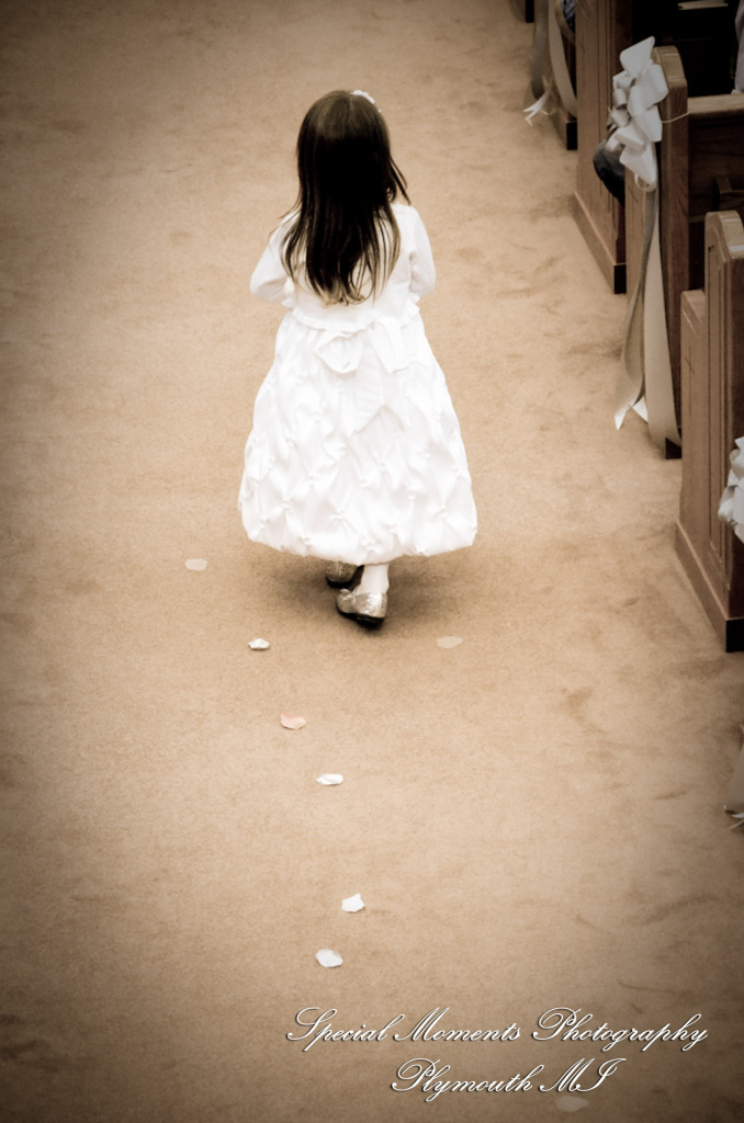 Dayna & Anthony at St. Nicholas Greek Orthodox Church Troy MI wedding photograph