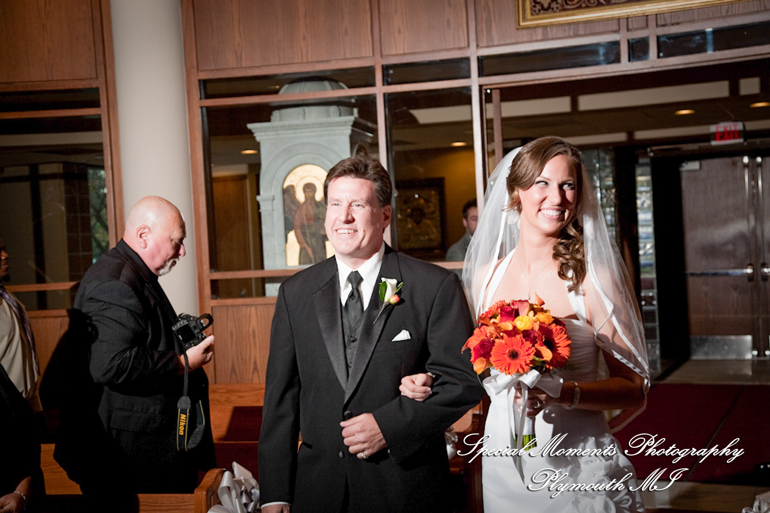 Dayna & Anthony at St. Nicholas Greek Orthodox Church Troy MI wedding photograph