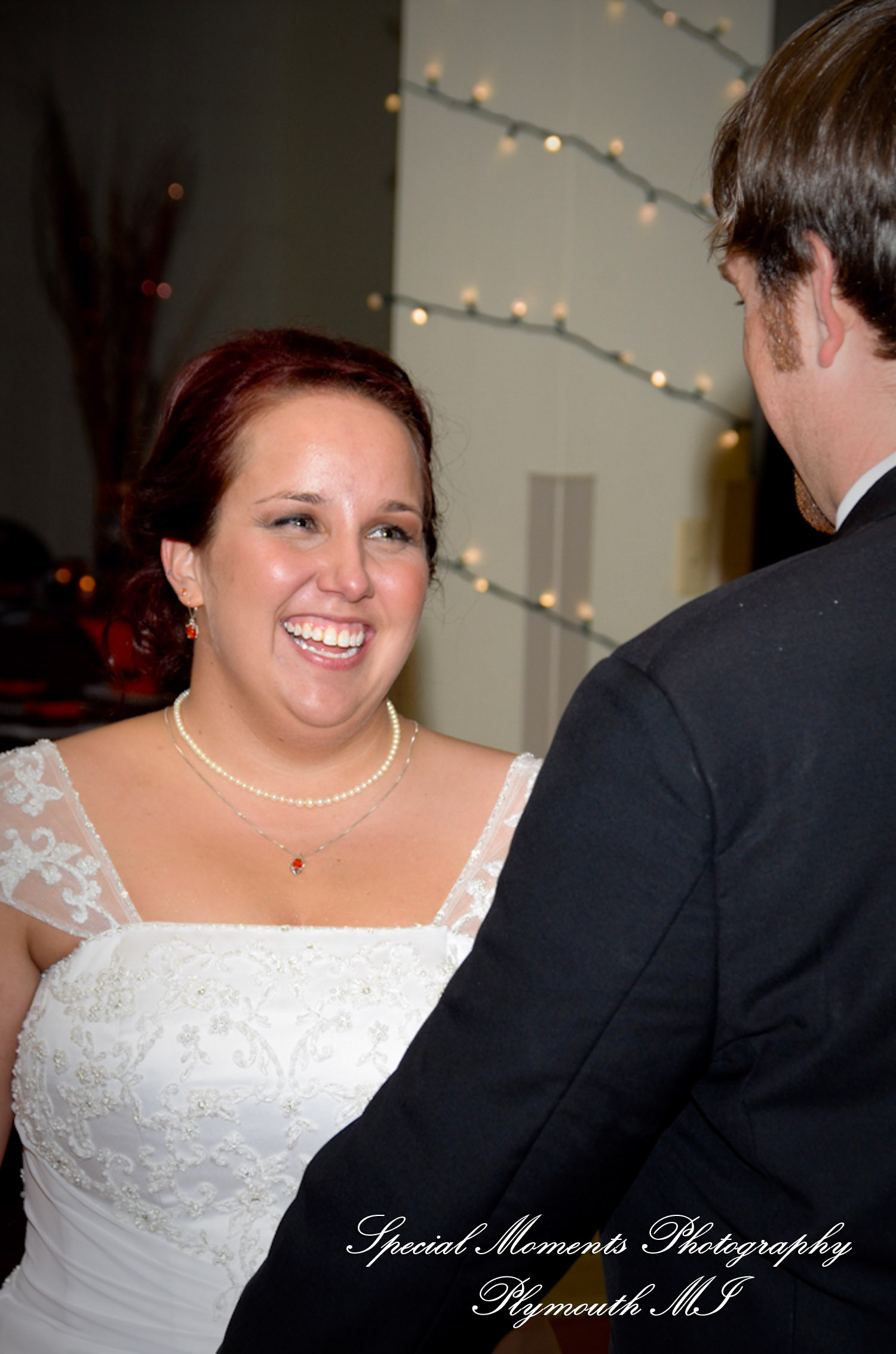 Mandie & Zachery at First United Methodist Church Chelsea MI wedding photography