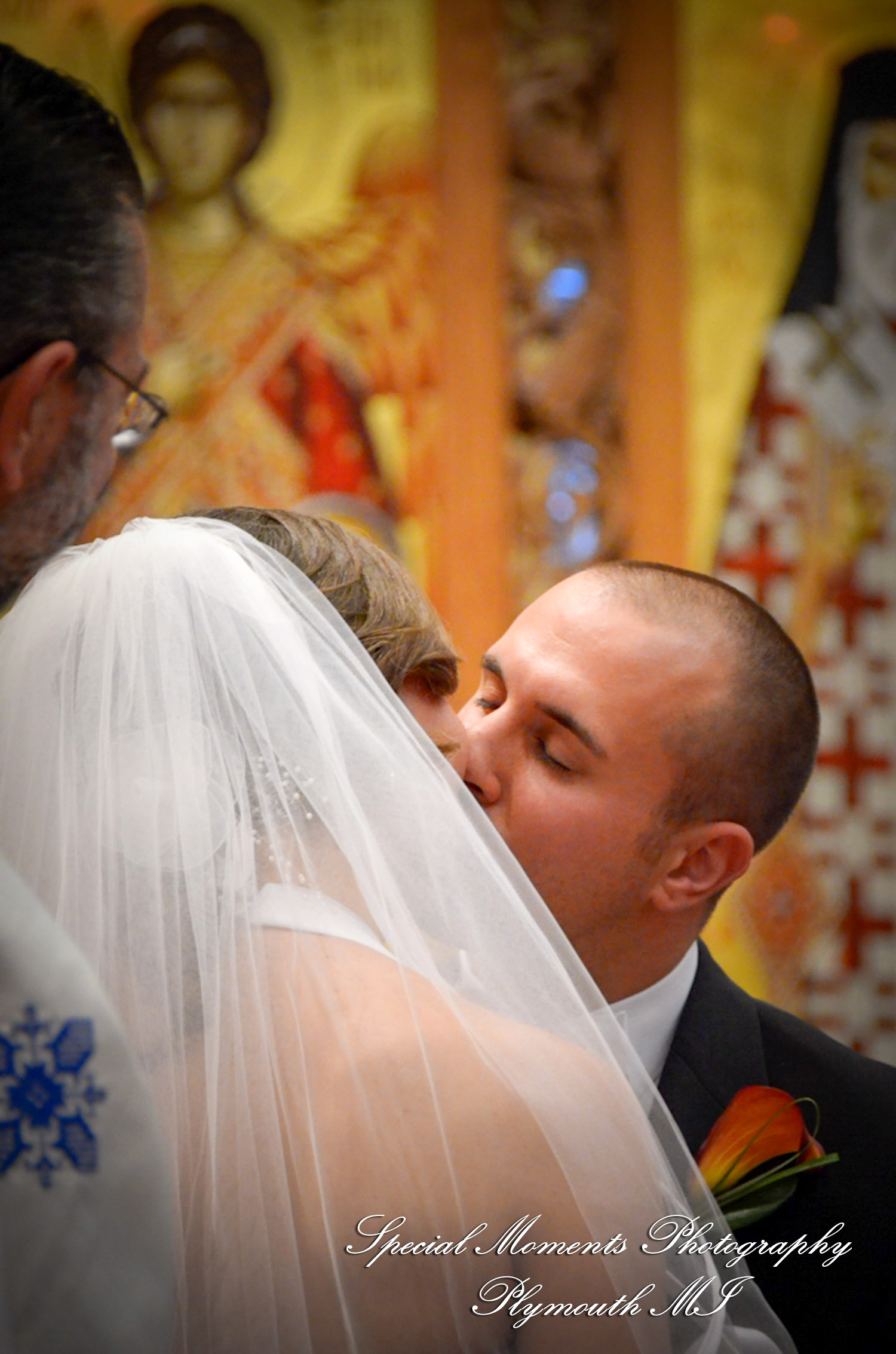 Dayna & Anthony at St. Nicholas Greek Orthodox Church Troy MI wedding photograph