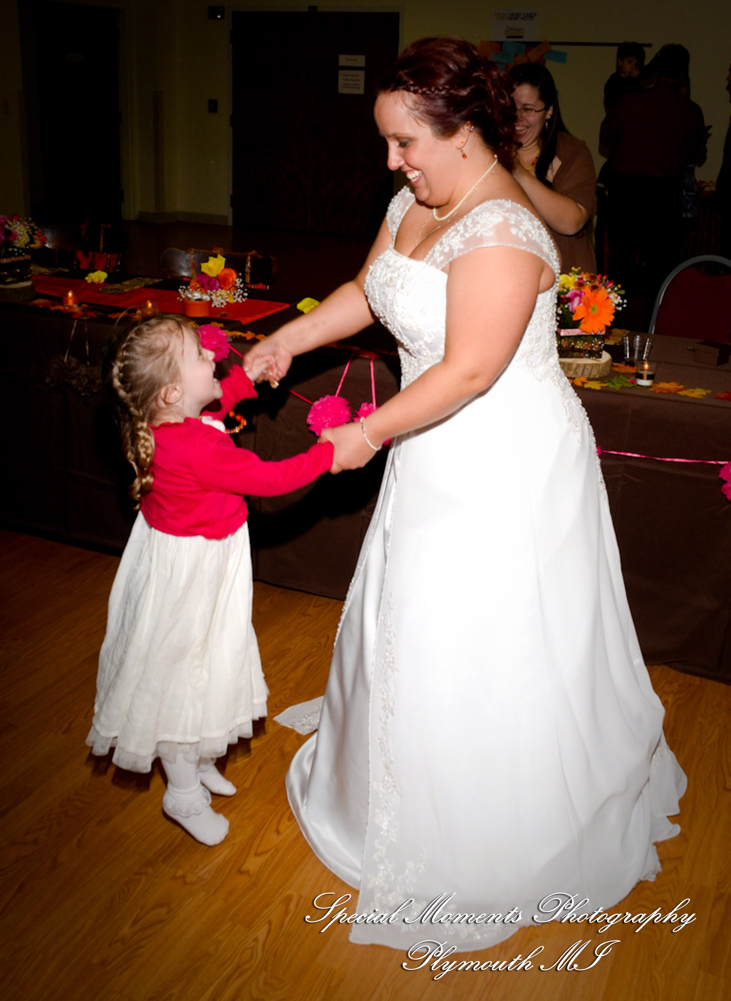 Mandie & Zachery at First United Methodist Church Chelsea MI wedding photography