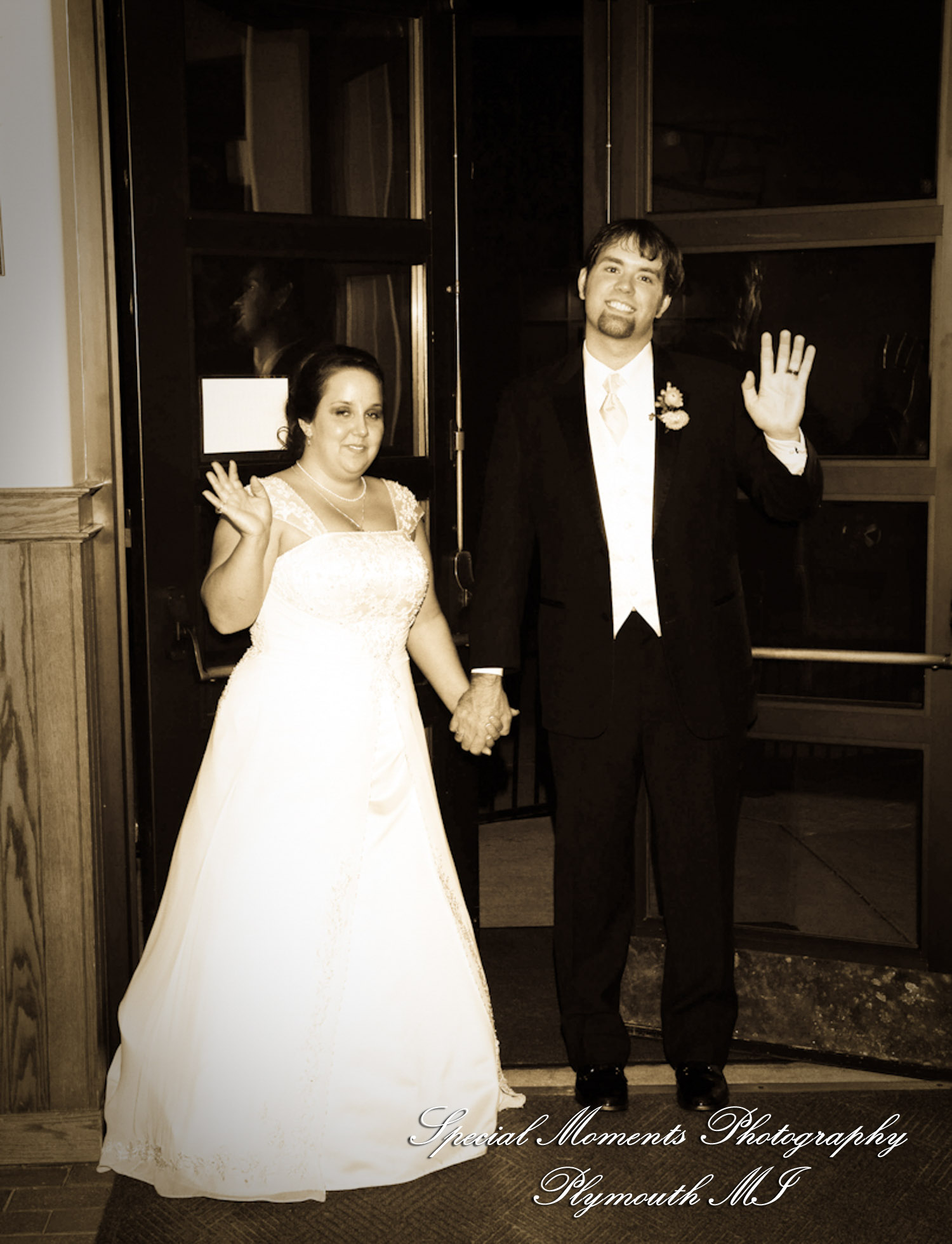 Mandie & Zachery at First United Methodist Church Chelsea MI wedding photography