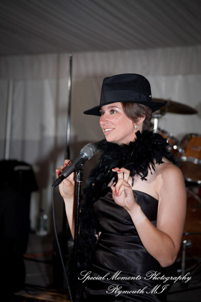 Lindsey & Jim at Meadow Brook Hall Rochester MI wedding photograph