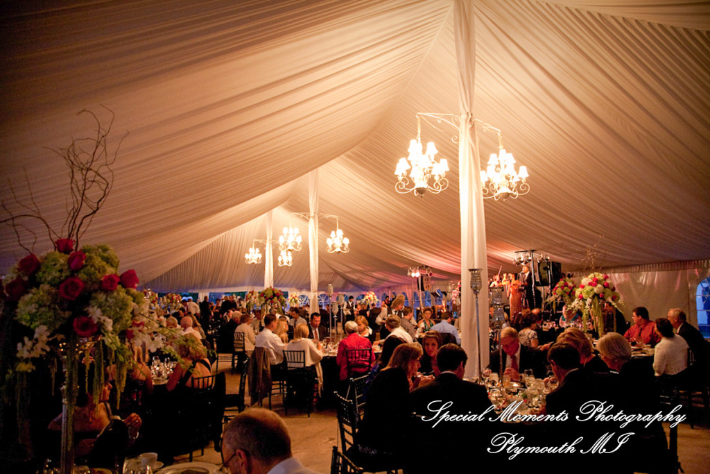 Lindsey & Jim at Meadow Brook Hall Rochester MI wedding photograph
