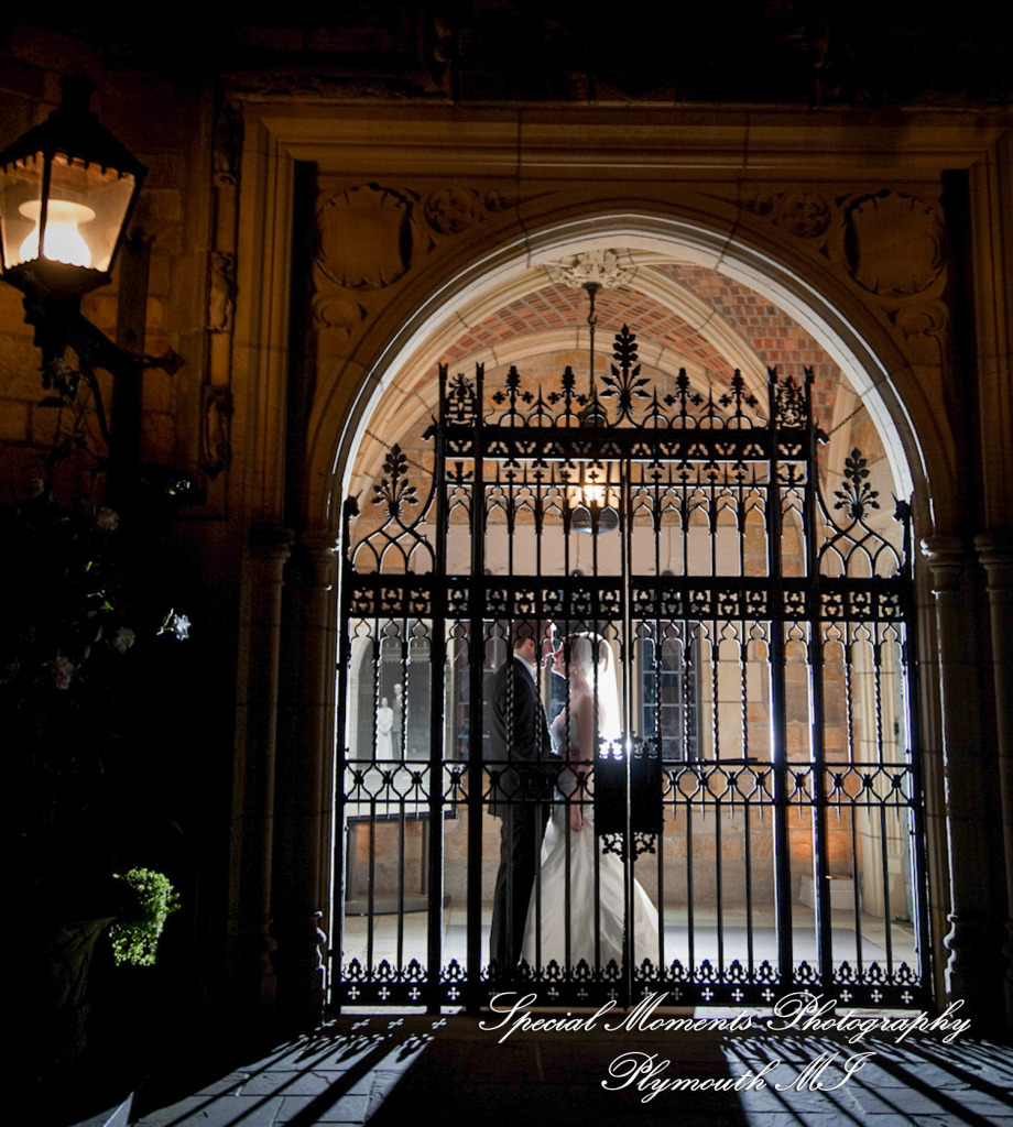 Lindsey & Jim at Meadow Brook Hall Rochester MI wedding photograph