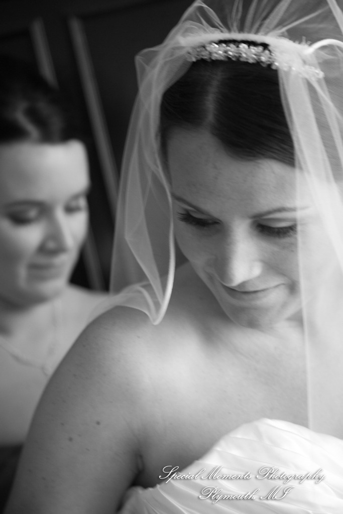 Melissa & Mike at Ss. Mary & Joseph Chapel Plymouth MI wedding photograph