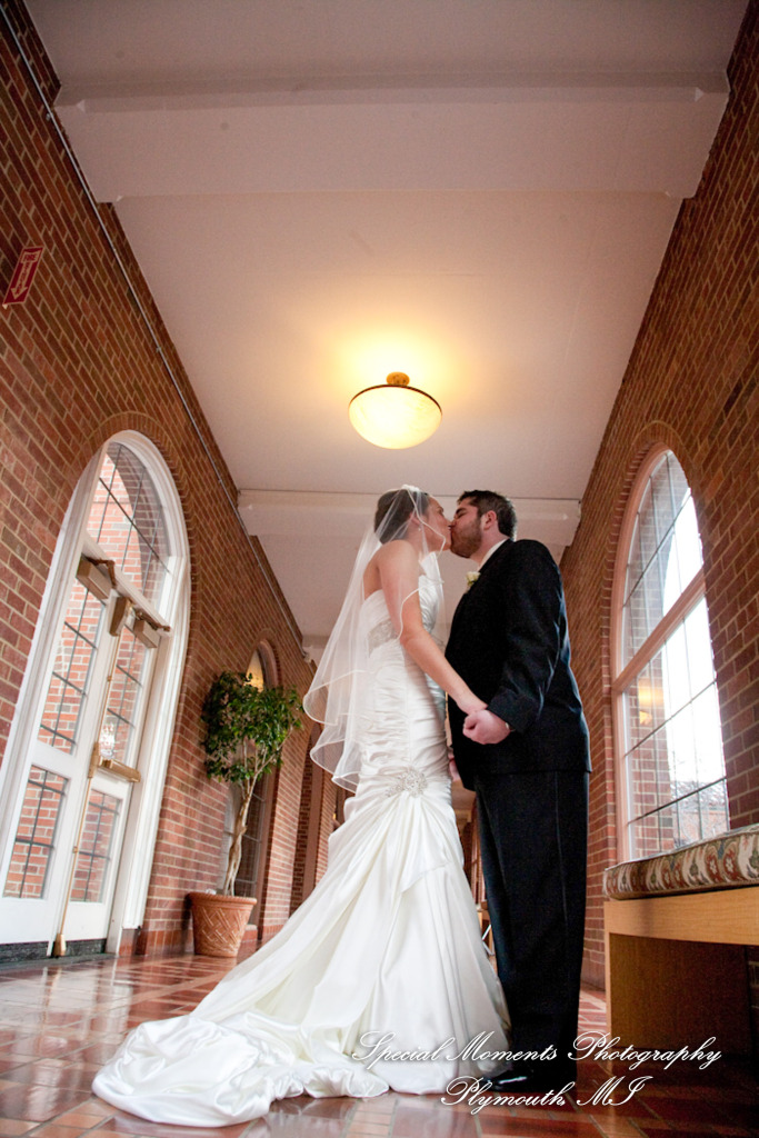 Melissa & Mike at Ss. Mary & Joseph Chapel Plymouth MI wedding photograph