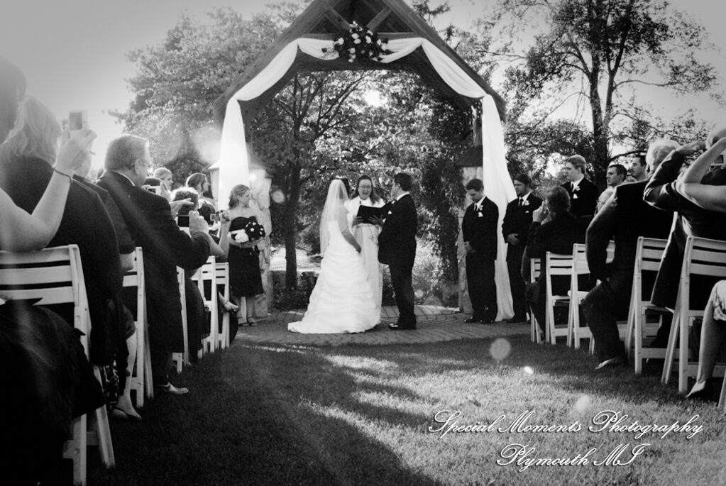 Jennifer & Ian at Glen Oaks Golf Course wedding photography