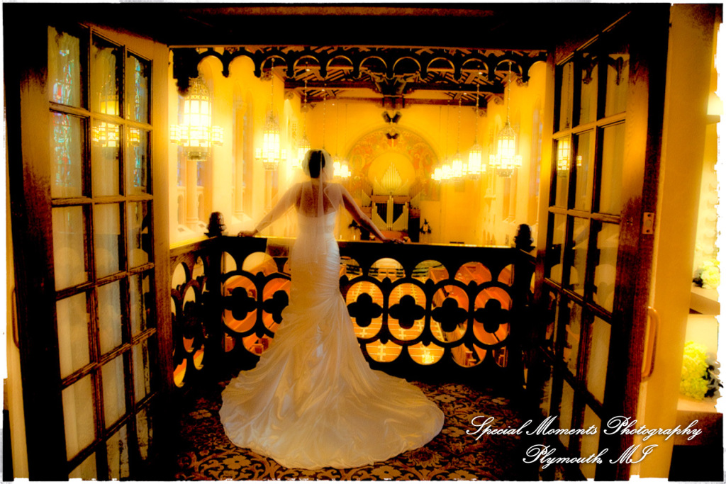 Melissa & Mike at Ss. Mary & Joseph Chapel Plymouth MI wedding photograph