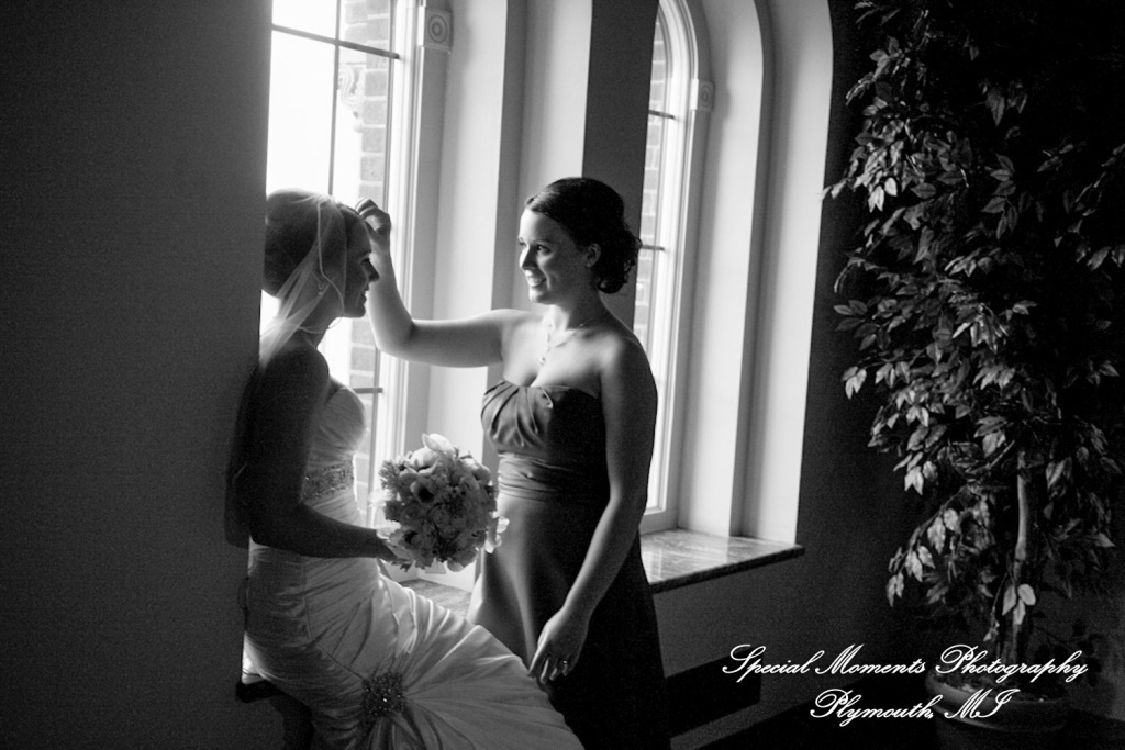 Melissa & Mike at Ss. Mary & Joseph Chapel Plymouth MI wedding photograph