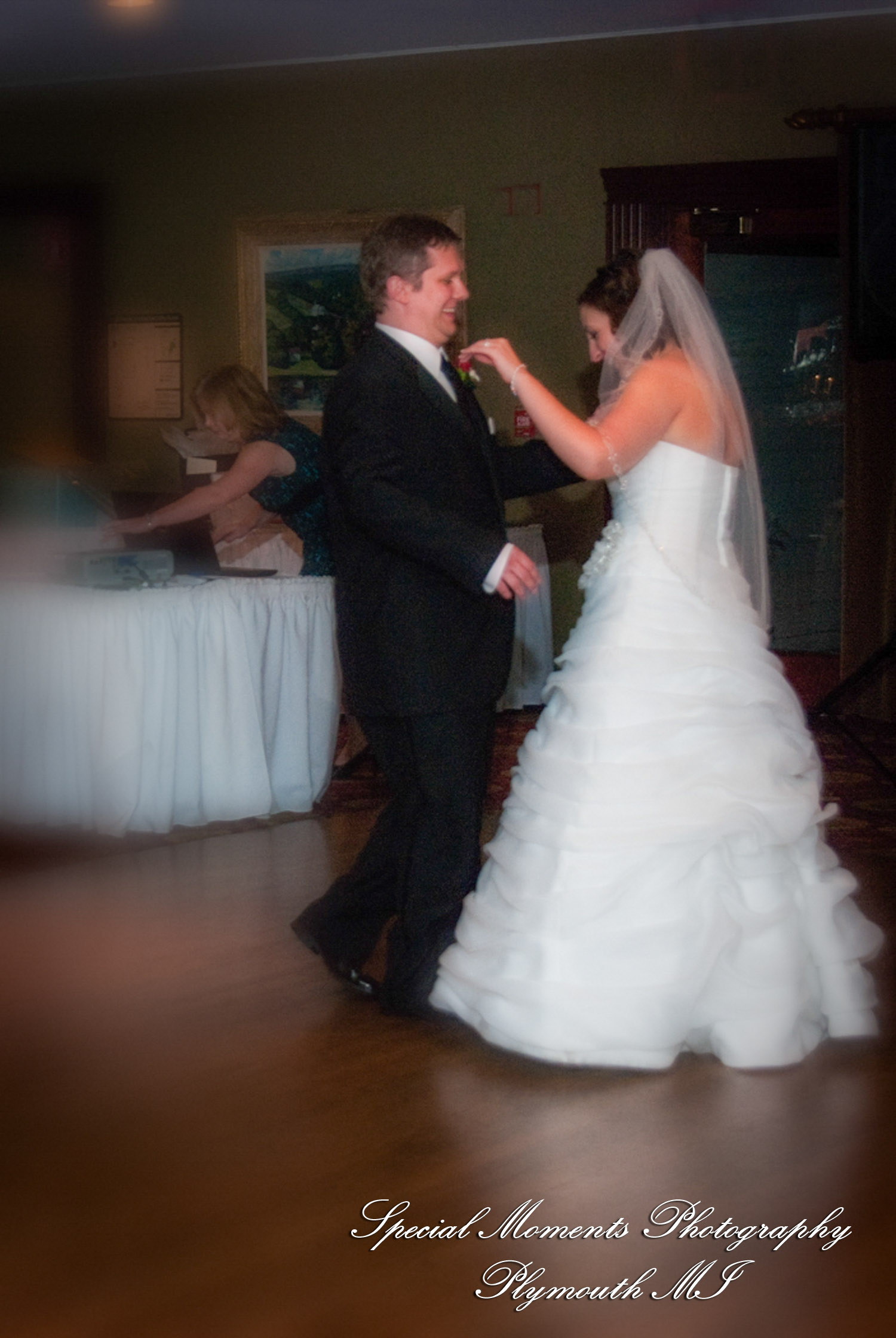 Jennifer & Ian at Glen Oaks Golf Course wedding photography