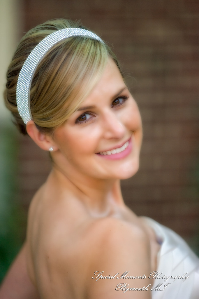 Erin & Patrick at Henry Ford Museum Dearborn MI wedding photograph