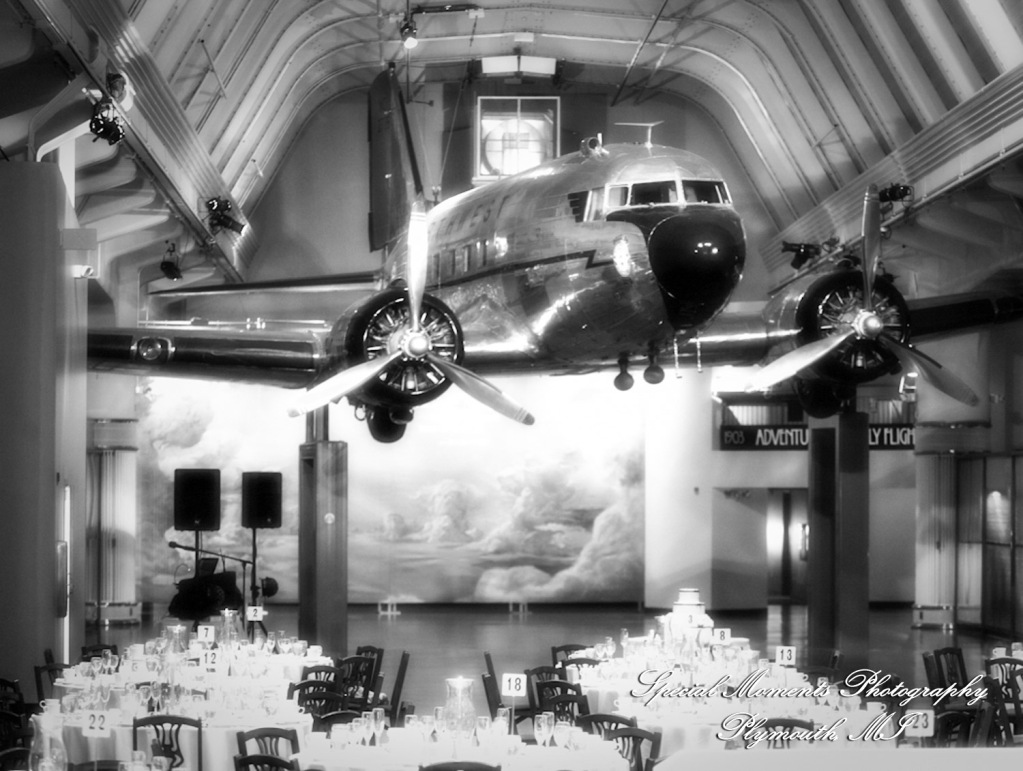 Erin & Patrick at Henry Ford Museum Dearborn MI wedding photograph