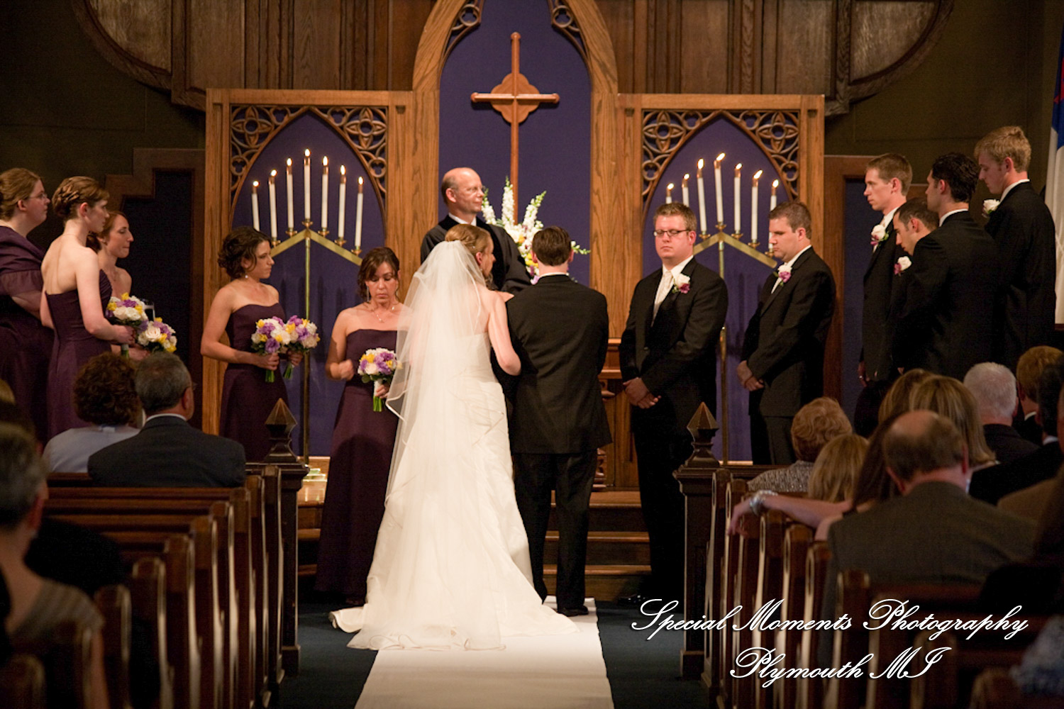 Sara & Rob at First Congregational Ann Arbor MI wedding photography