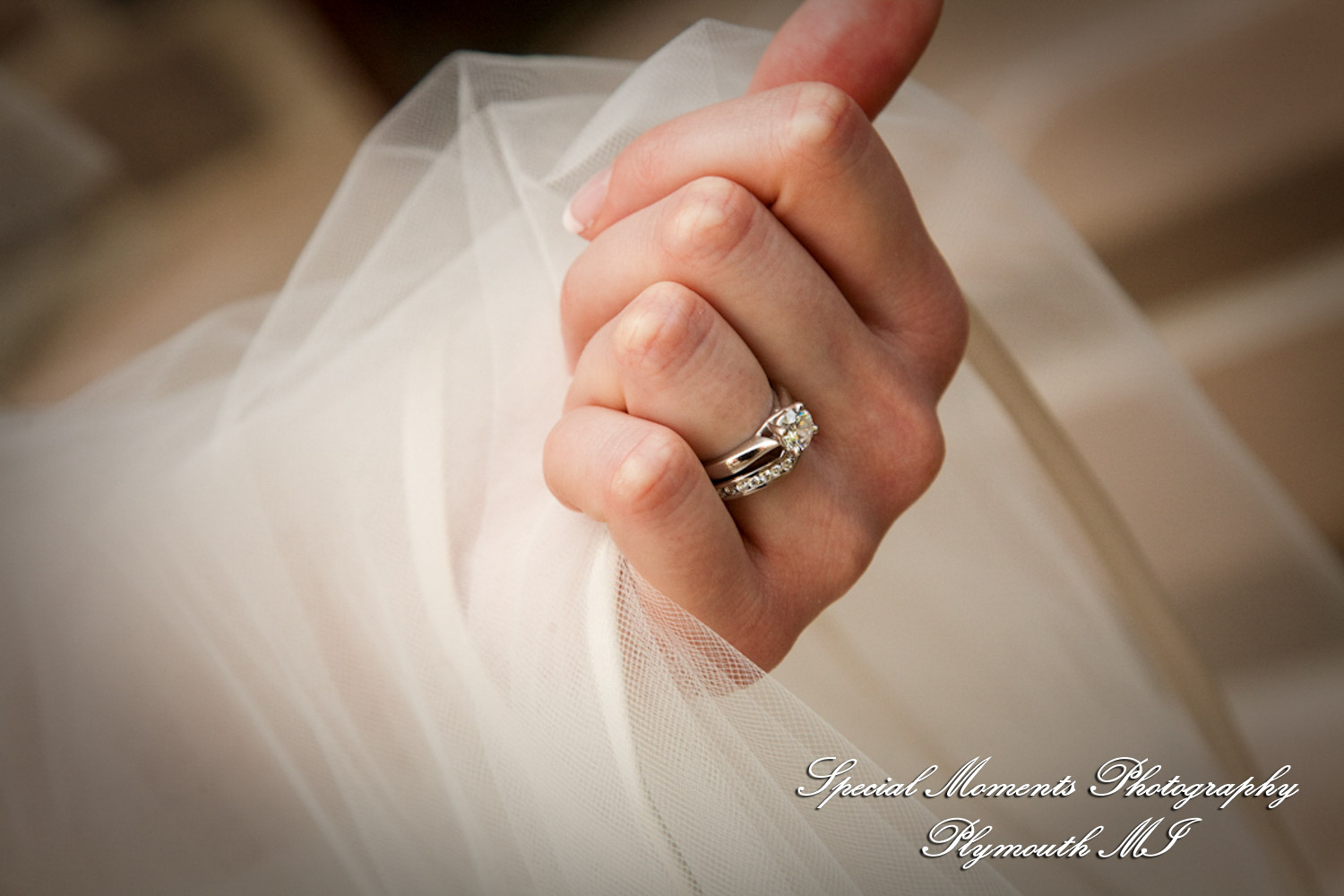 Sara & Rob at First Congregational Ann Arbor MI wedding photography