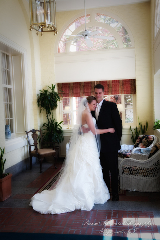 Dearborn Inn Dearborn MI wedding photograph