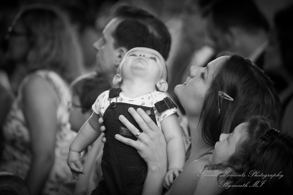 5 Star - Sweetest Heart of Mary Detroit MI wedding photograph