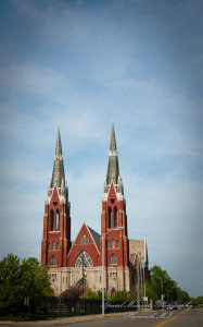 Sweetest Heart of Mary Detroit MI wedding photograph