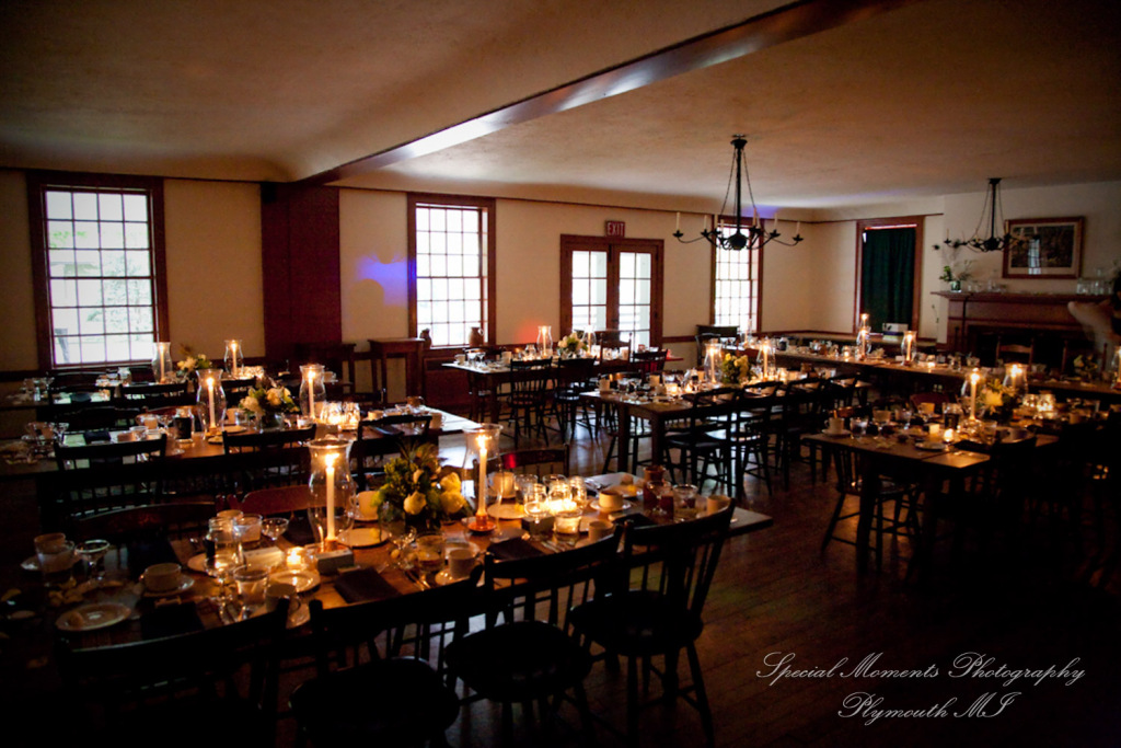 Eagle Tavern Greenfield Village Dearborn MI wedding photograph