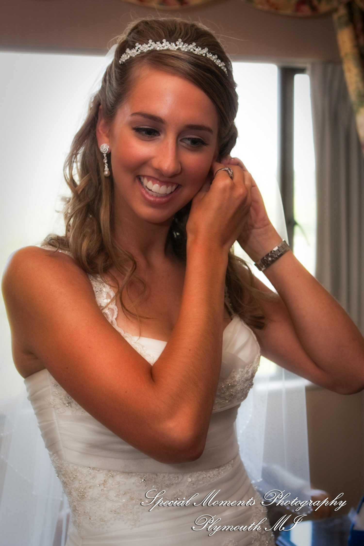 Amanda & Charlie at St. Thomas the Apostle Catholic Church Ann Arbor MI wedding photography