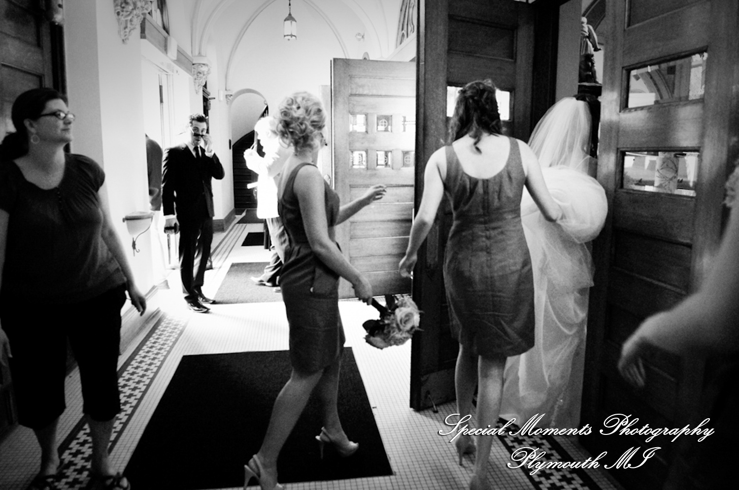 Amanda & Charlie at St. Thomas the Apostle Catholic Church Ann Arbor MI wedding photography