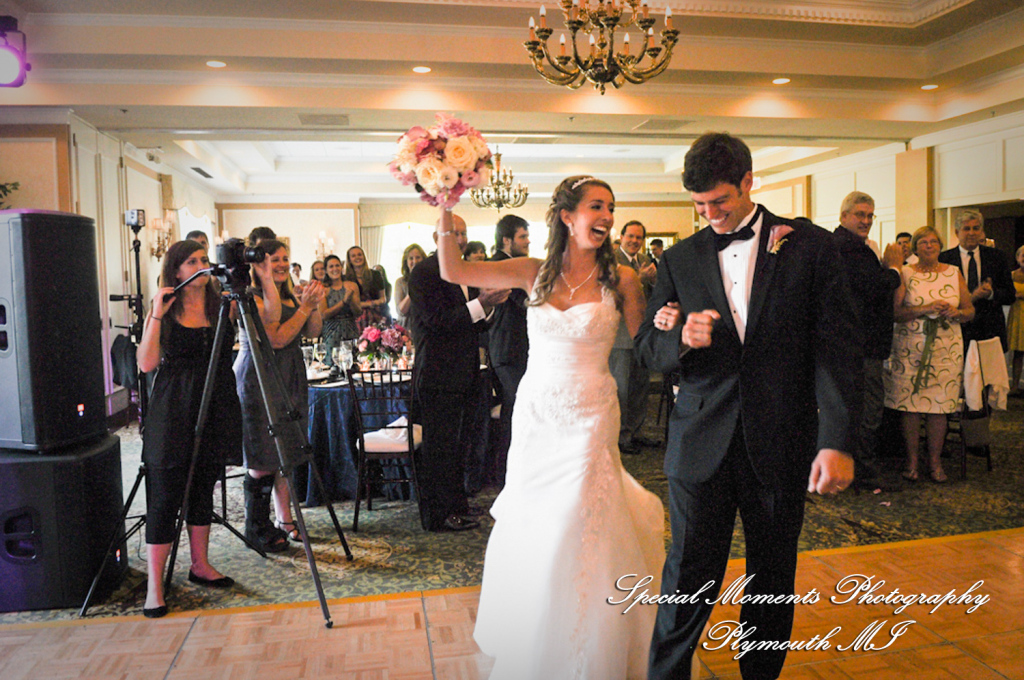 Amanda & Charlie at Barton Hills Country Club Ann Arbor MI wedding photography