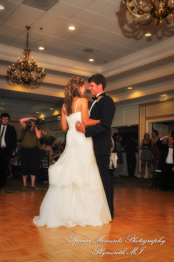 Amanda & Charlie at Barton Hills Country Club Ann Arbor MI wedding photography