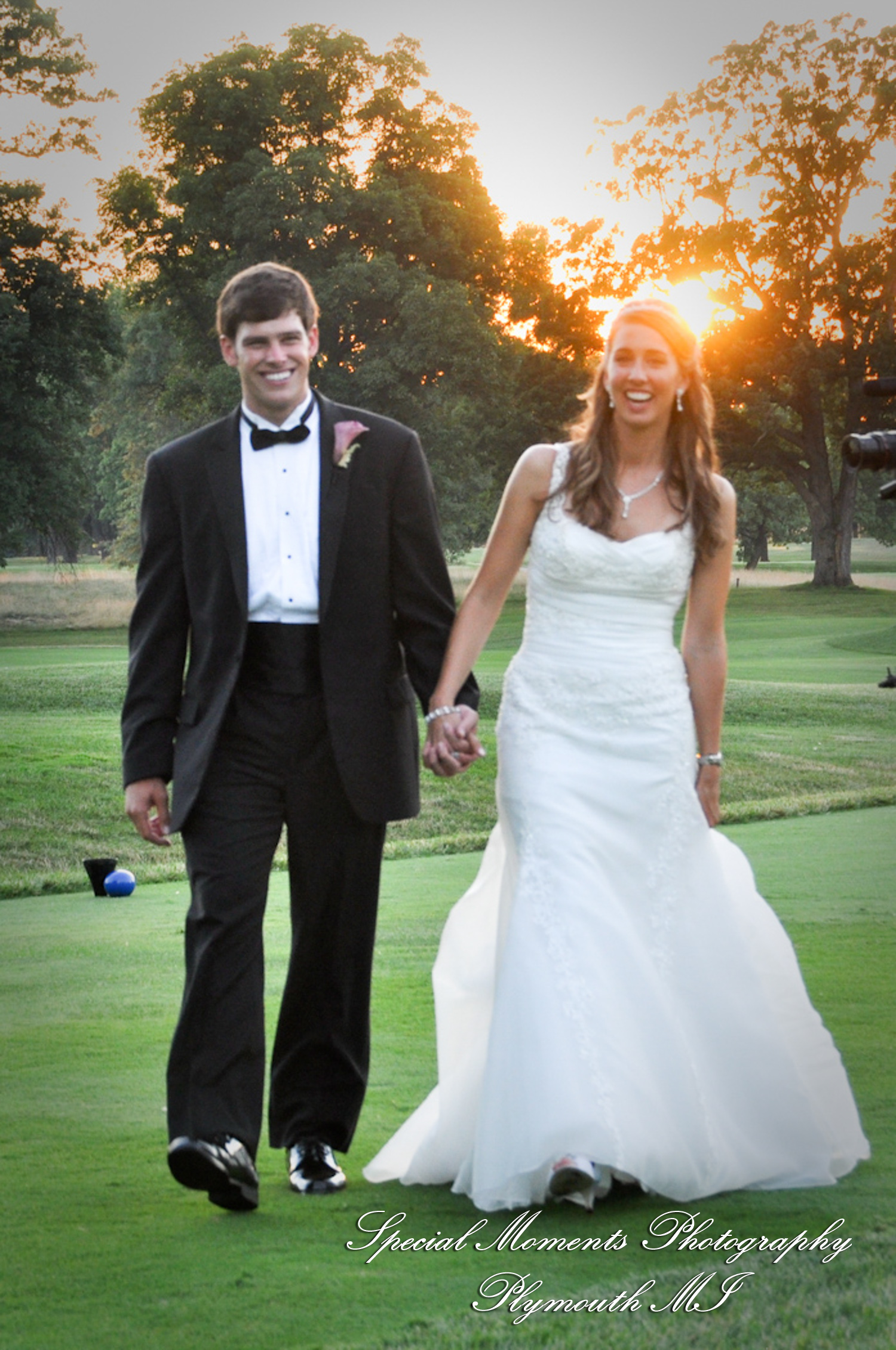 Amanda & Charlie at Barton Hills Country Club Ann Arbor MI wedding photography