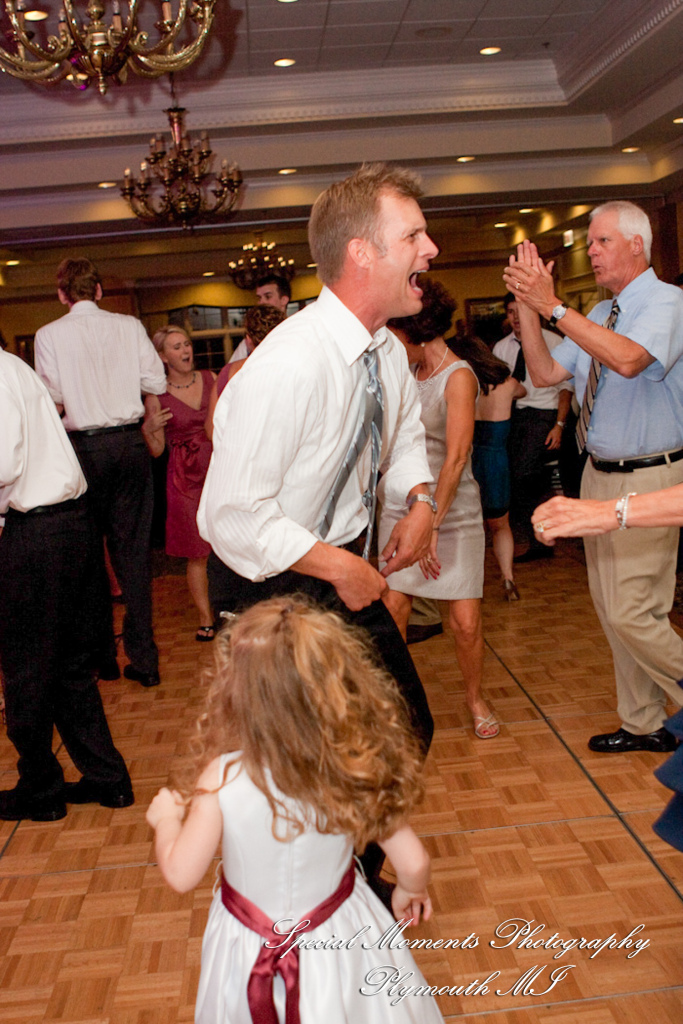 Amanda & Charlie at Barton Hills Country Club Ann Arbor MI wedding photography