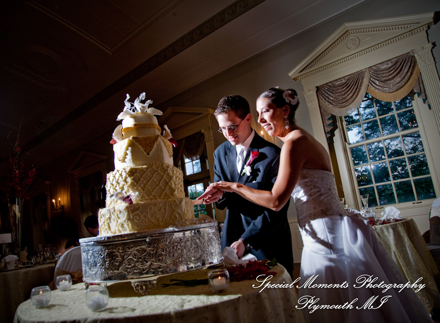 Lovett Hall Greenfield Village Dearborn MI wedding