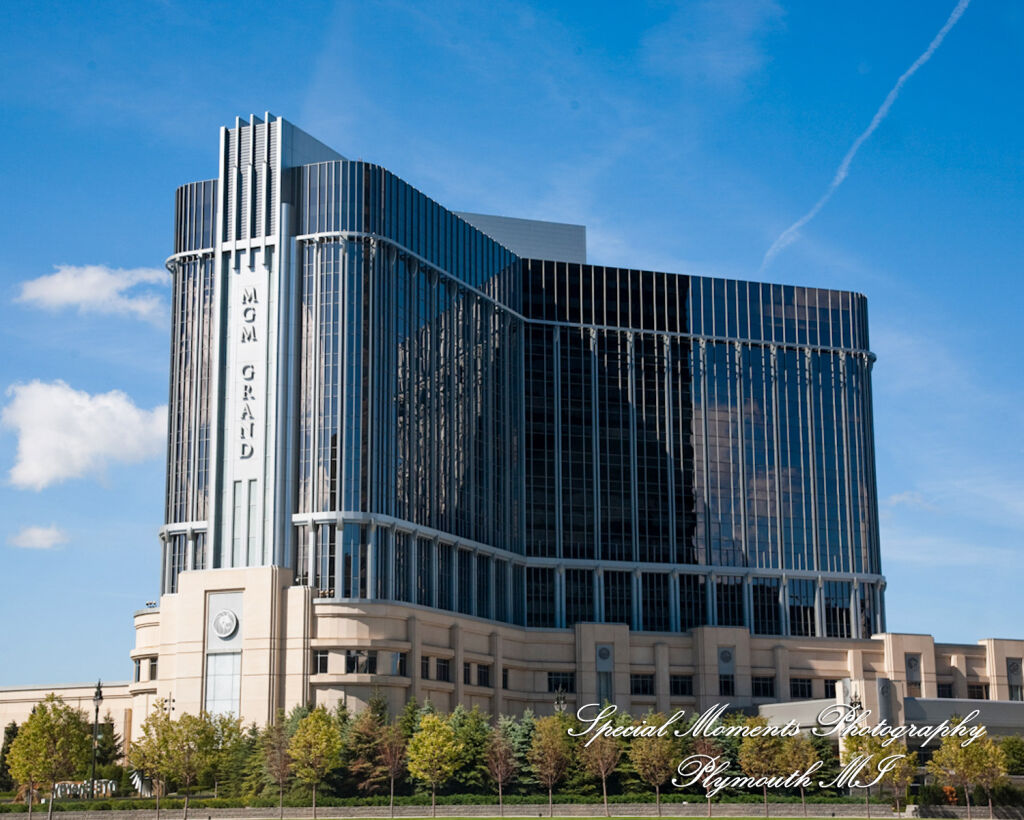 Julie & Ajay at MGM Grand Hotel & Casino Detroit MI wedding photography