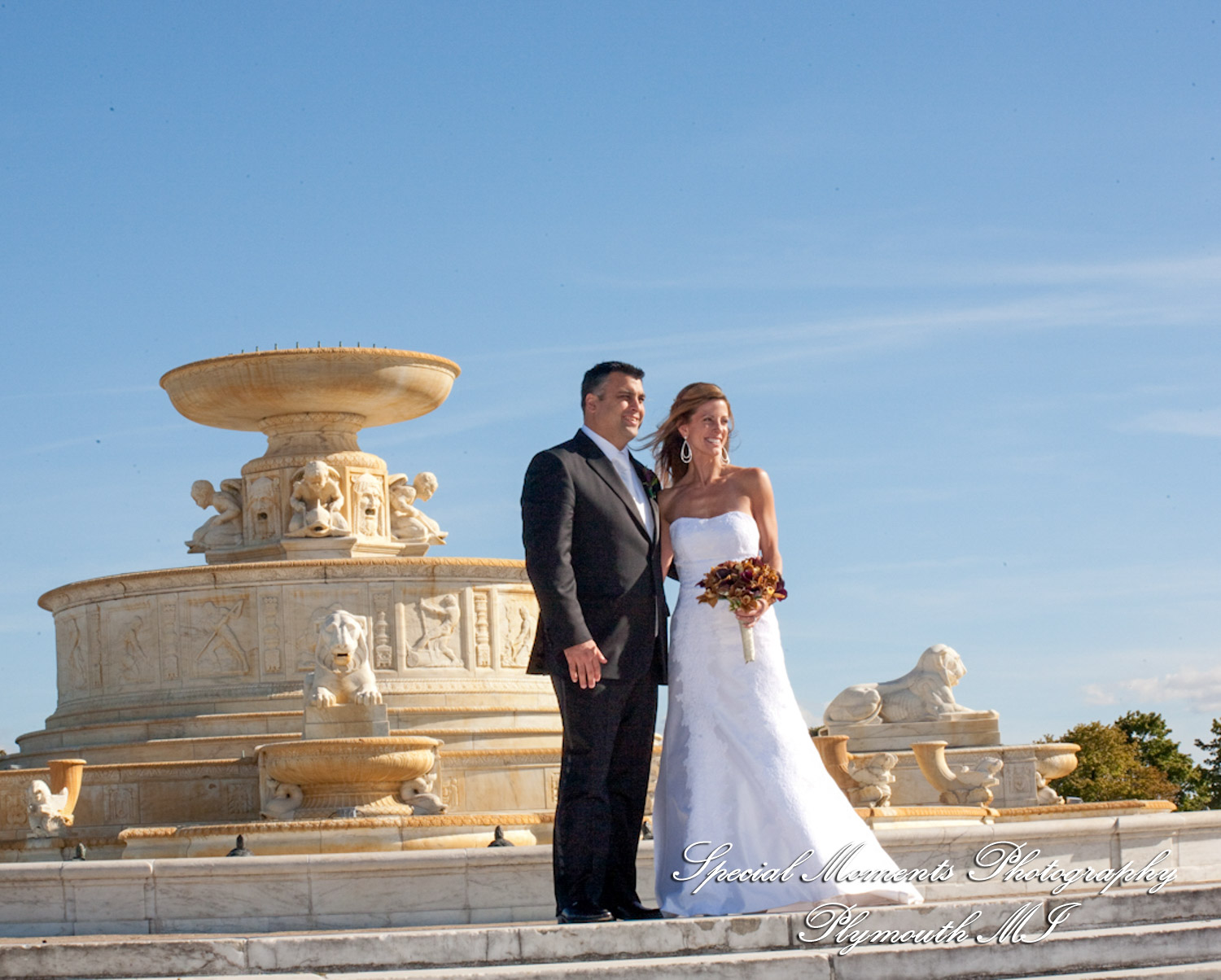Julie & Ajay at MGM Grand Hotel & Casino Detroit MI wedding photography